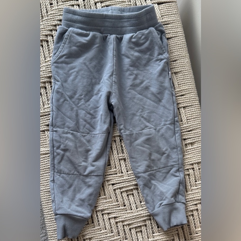 Little Sleepies windy sky 2T Joggers - like new!